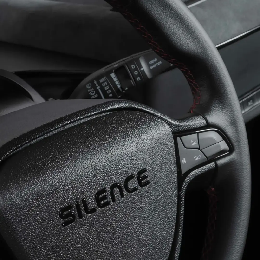 SILENCE S04 - Image 11