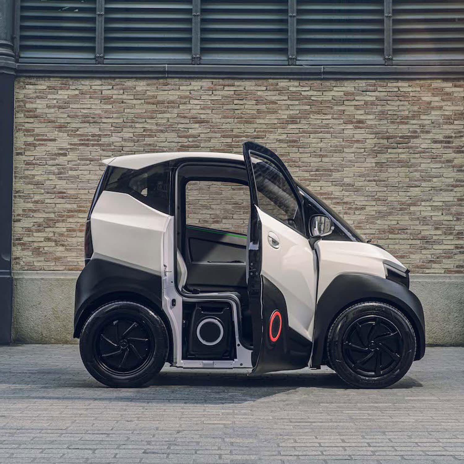 SILENCE S04 - Image 8